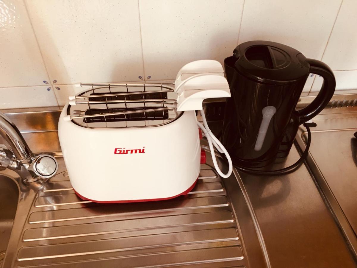 Holiday House 阿尔盖罗 外观 照片