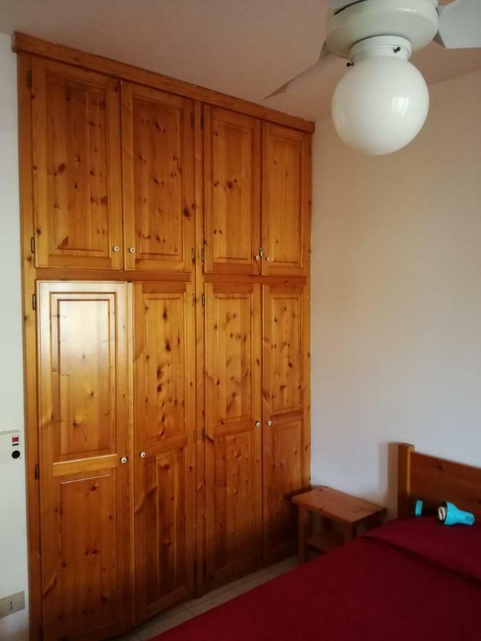 Holiday House 阿尔盖罗 外观 照片